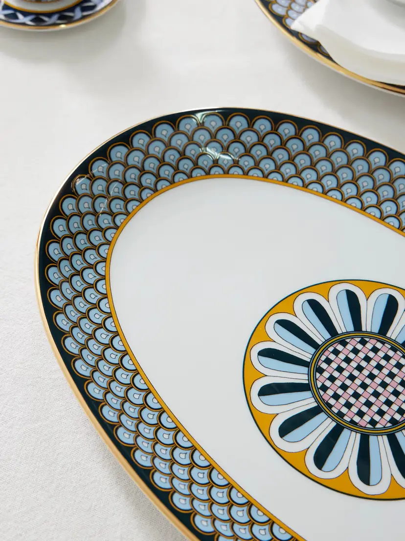 La DoubleJ Oval Gold-plated Porcelain Platter | Thumbnail 3