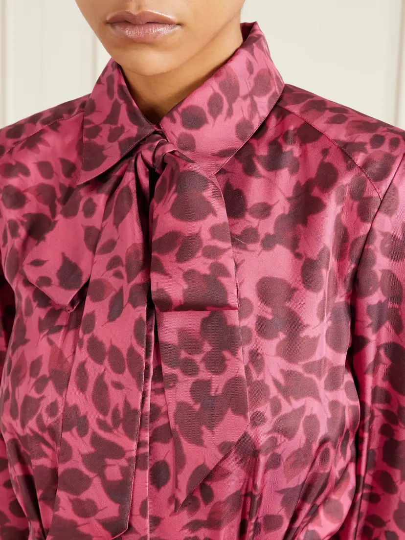 Gabriela Hearst Phelan Pussy-bow Printed Silk-twill Midi Dress | Thumbnail 4 Gabriela Hearst Phelan Pussy-bow Printed Silk-twill Midi Dress | Thumbnail 4