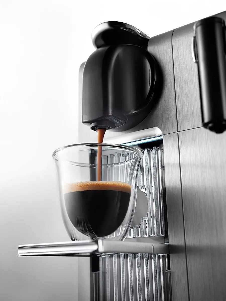 Nespresso by De'Longhi Nespresso Lattissima Pro Capsule Espresso and Cappuccino Machine - EN750.MB | Thumbnail 6 Nespresso by De'Longhi Nespresso Lattissima Pro Capsule Espresso and Cappuccino Machine - EN750.MB | Thumbnail 6