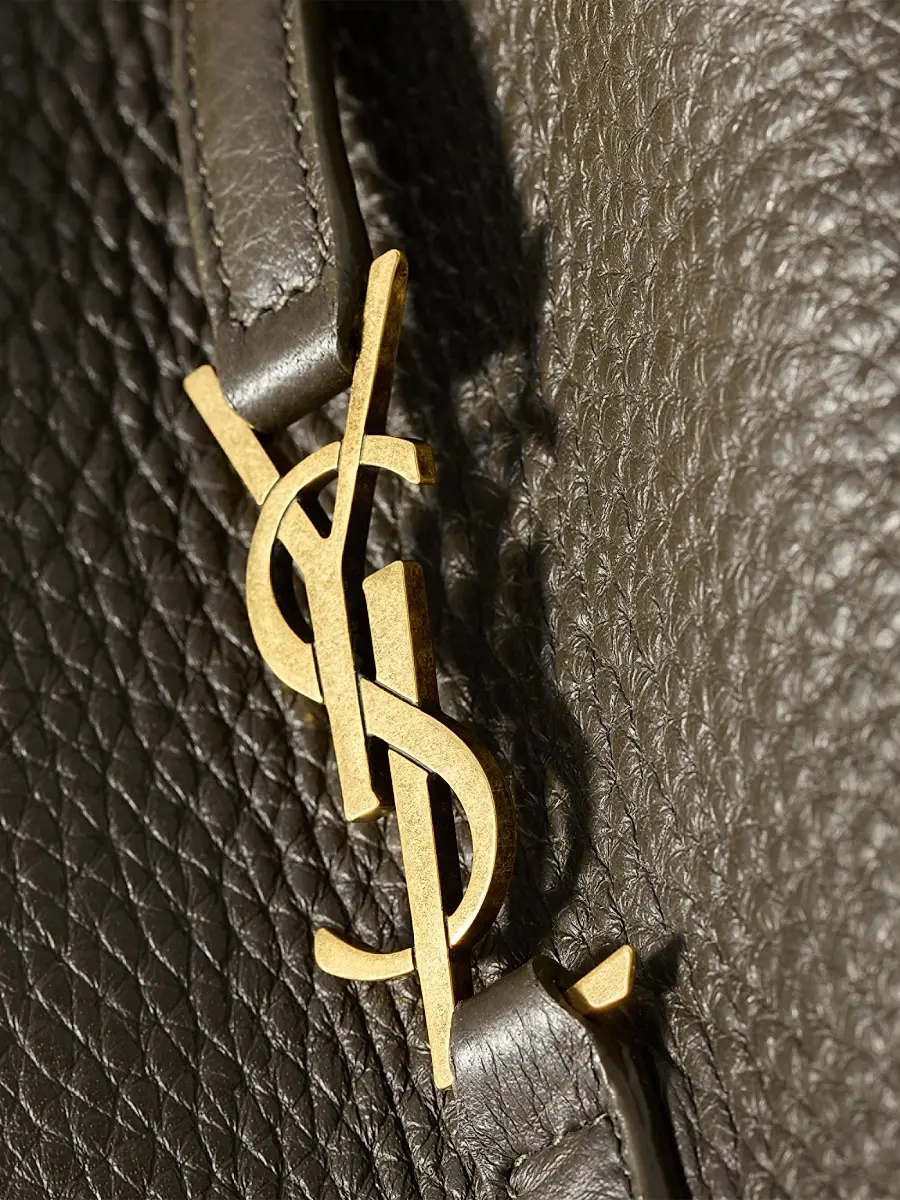 Saint Laurent Women's Le 5 à 7 Supple Baby Shoulder Bag in Grained Leather - Light Musk | Thumbnail 8 Saint Laurent Women's Le 5 à 7 Supple Baby Shoulder Bag in Grained Leather - Light Musk | Thumbnail 8