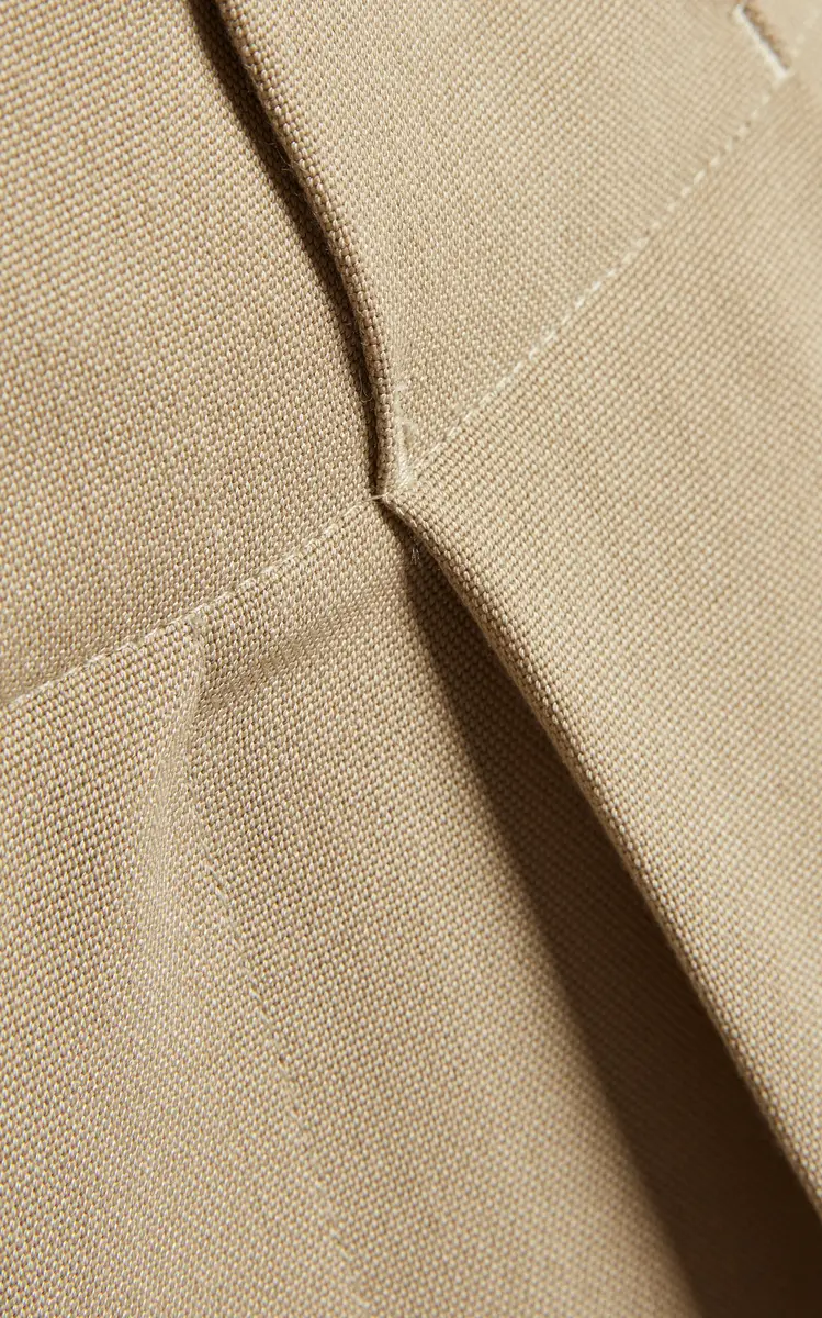 Victoria Beckham Pleated Crepe Straight-Leg Pants | Thumbnail 4