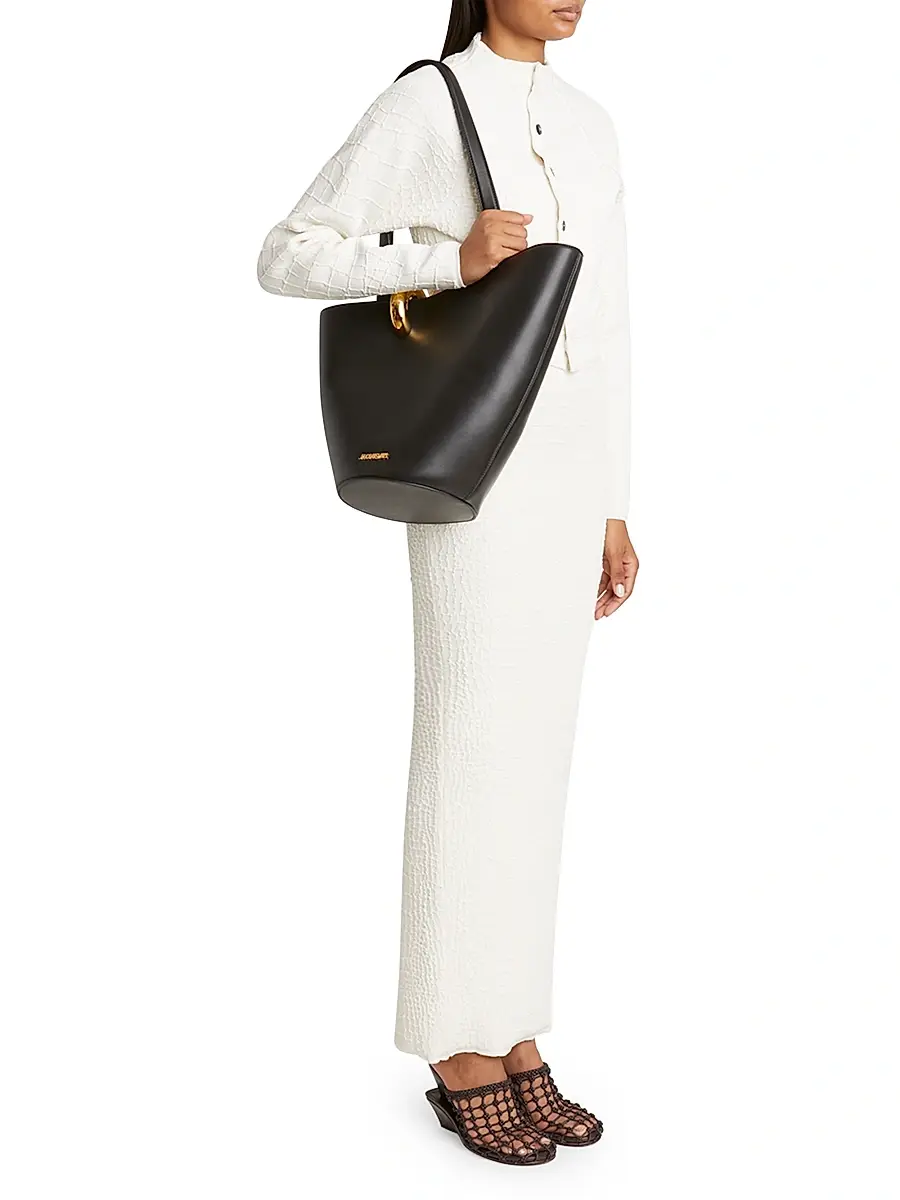 Jacquemus Women's Le Bambola Moyen Leather Tote Bag | Thumbnail 3 Jacquemus Women's Le Bambola Moyen Leather Tote Bag | Thumbnail 3