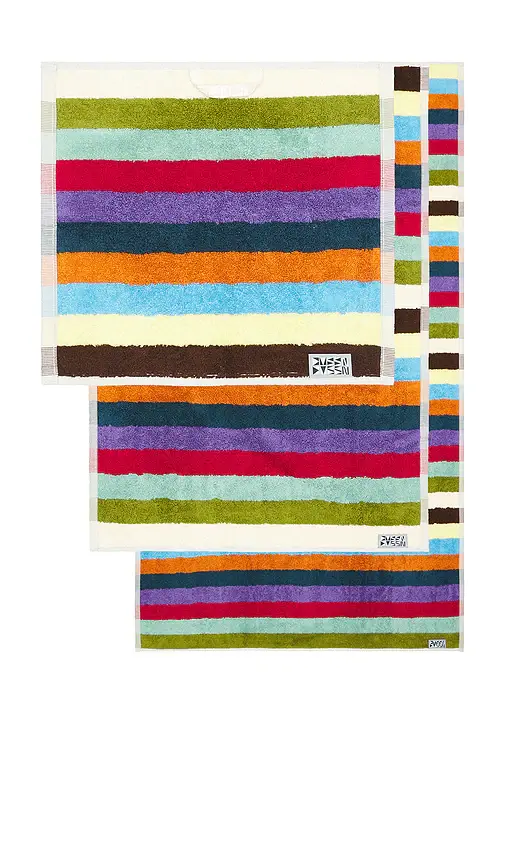 Dusen Dusen Set Of 3 Hummingbird Towels | Thumbnail 2 Dusen Dusen Set Of 3 Hummingbird Towels | Thumbnail 2