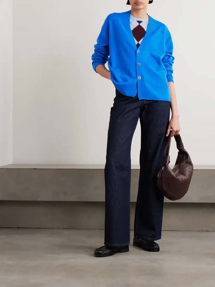Guest In Residence Everywear Oversized Cashmere Cardigan | Thumbnail 2 Guest In Residence Everywear Oversized Cashmere Cardigan | Thumbnail 2