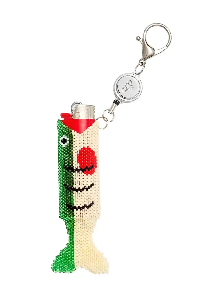Beaded Fish Retractable Lighter Keychain Beaded Fish Retractable Lighter Keychain