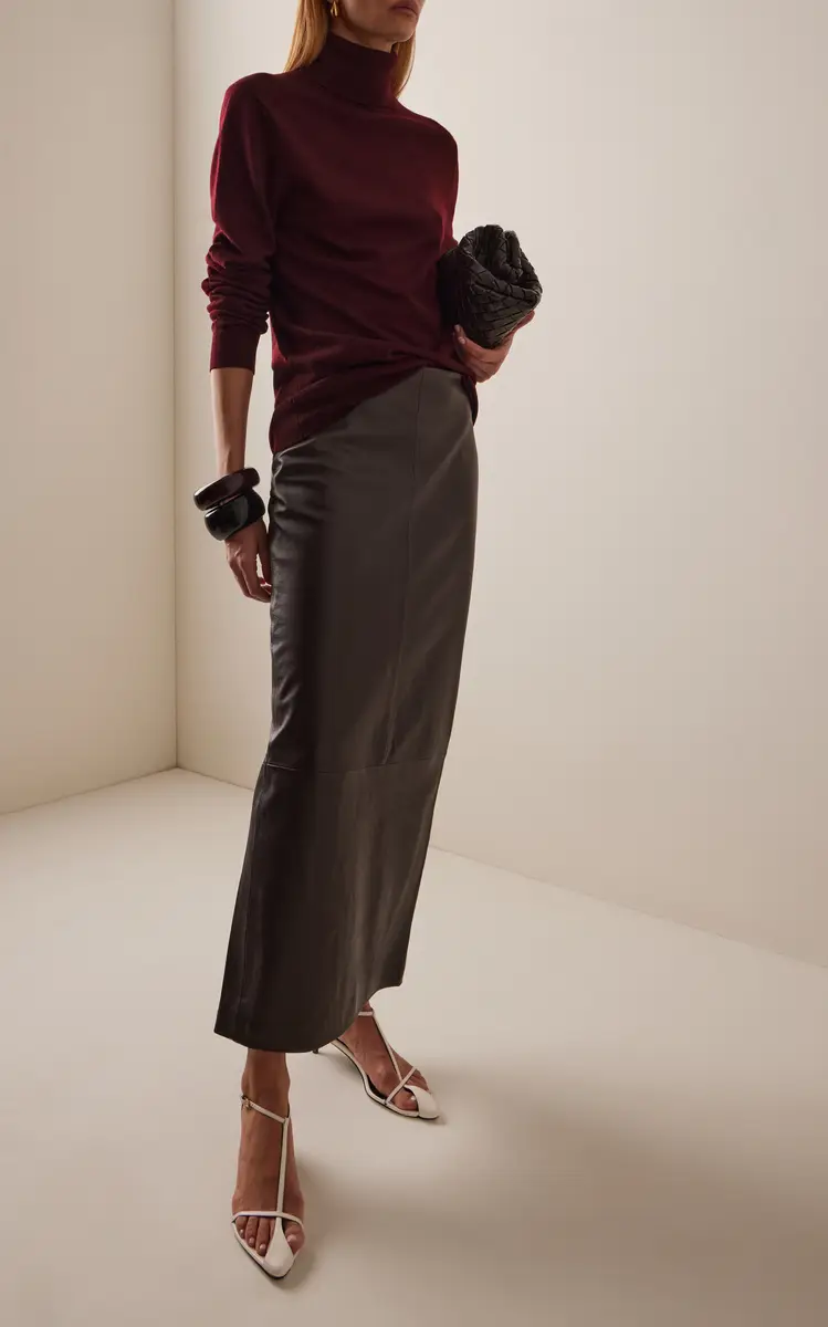 The Frankie Shop Eve Thin Wool Turtleneck Sweater | Thumbnail 2 The Frankie Shop Eve Thin Wool Turtleneck Sweater | Thumbnail 2