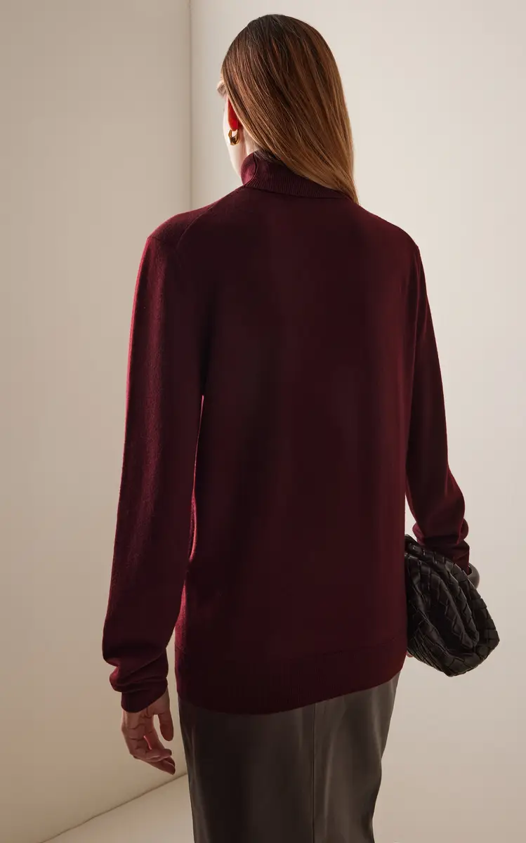The Frankie Shop Eve Thin Wool Turtleneck Sweater | Thumbnail 4 The Frankie Shop Eve Thin Wool Turtleneck Sweater | Thumbnail 4