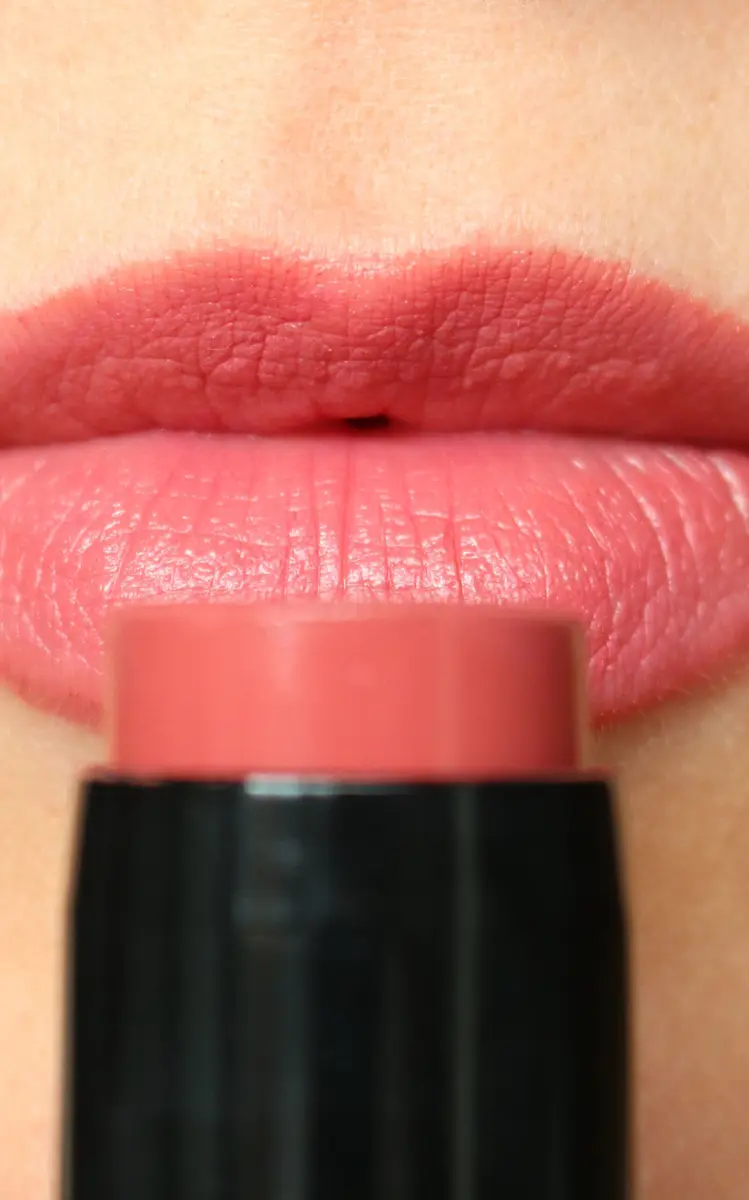 19/99 Cream Blush Stick - Bacca | Thumbnail 3 19/99 Cream Blush Stick - Bacca | Thumbnail 3