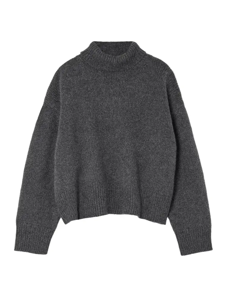 Nili Lotan Tabitha Cashmere Turtleneck Sweater | Image 1 Nili Lotan Tabitha Cashmere Turtleneck Sweater | Image 1