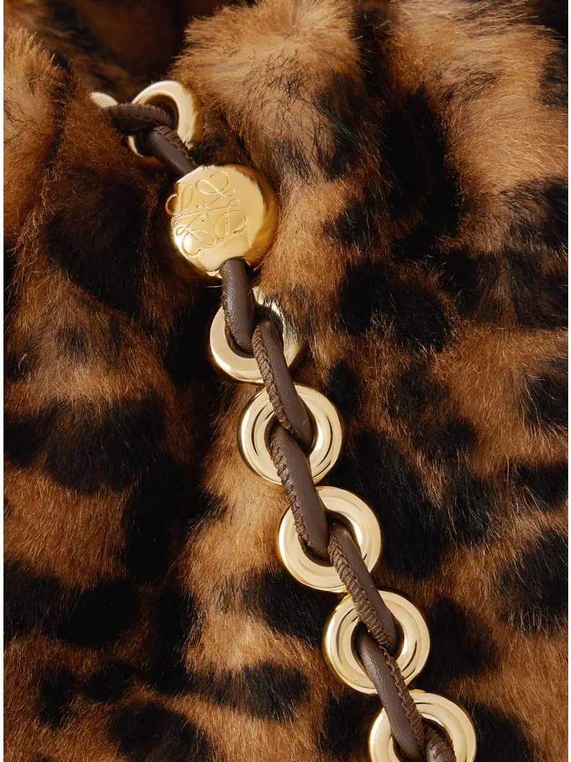 Loewe Flamenco Medium Leather-trimmed Leopard-print Shearling Clutch | Thumbnail 4 Loewe Flamenco Medium Leather-trimmed Leopard-print Shearling Clutch | Thumbnail 4