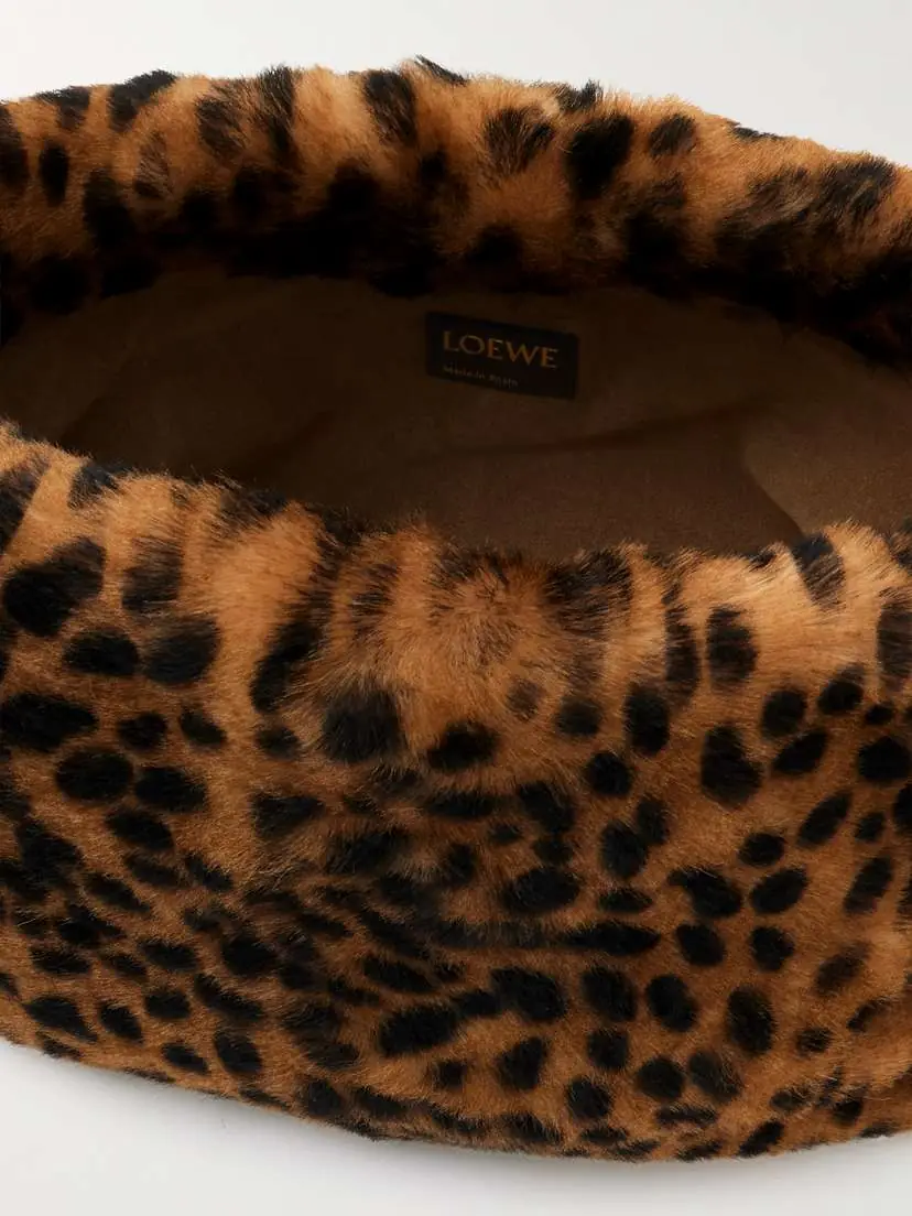 Loewe Flamenco Medium Leather-trimmed Leopard-print Shearling Clutch | Thumbnail 5 Loewe Flamenco Medium Leather-trimmed Leopard-print Shearling Clutch | Thumbnail 5