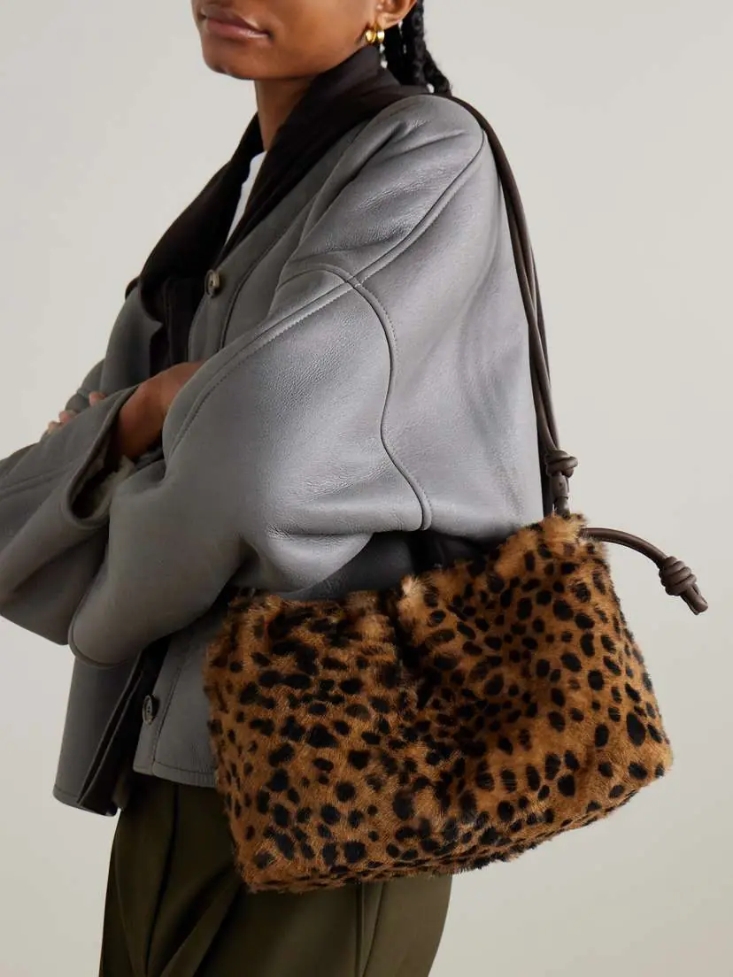 Loewe Flamenco Medium Leather-trimmed Leopard-print Shearling Clutch | Thumbnail 6 Loewe Flamenco Medium Leather-trimmed Leopard-print Shearling Clutch | Thumbnail 6