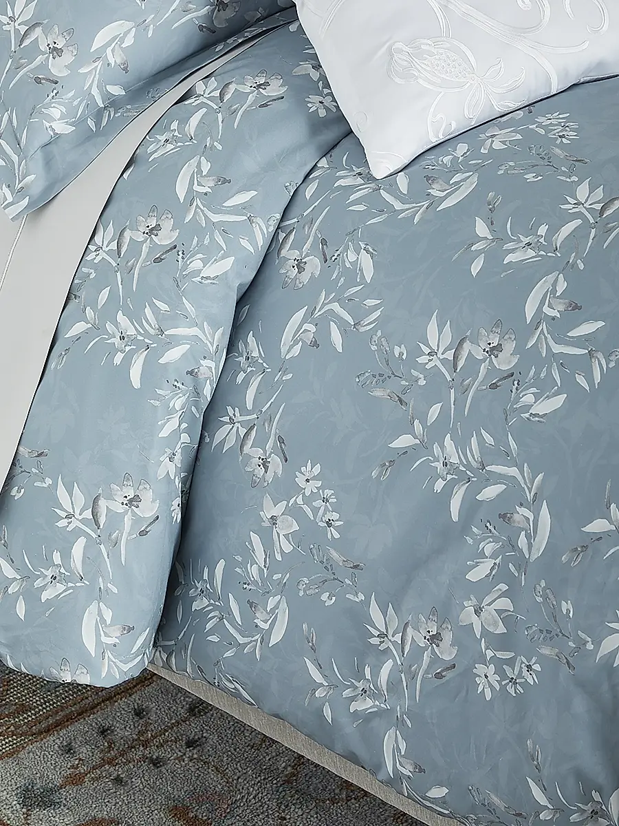 Sferra Gardens 3-Piece Printed Cotton King Duvet Cover Set | Thumbnail 3 Sferra Gardens 3-Piece Printed Cotton King Duvet Cover Set | Thumbnail 3
