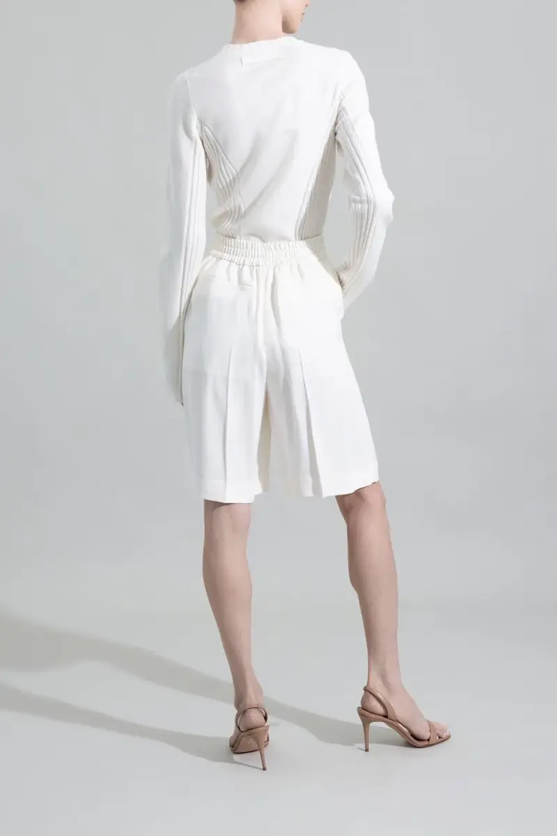 Victoria Beckham Tailored Shorts | Thumbnail 4