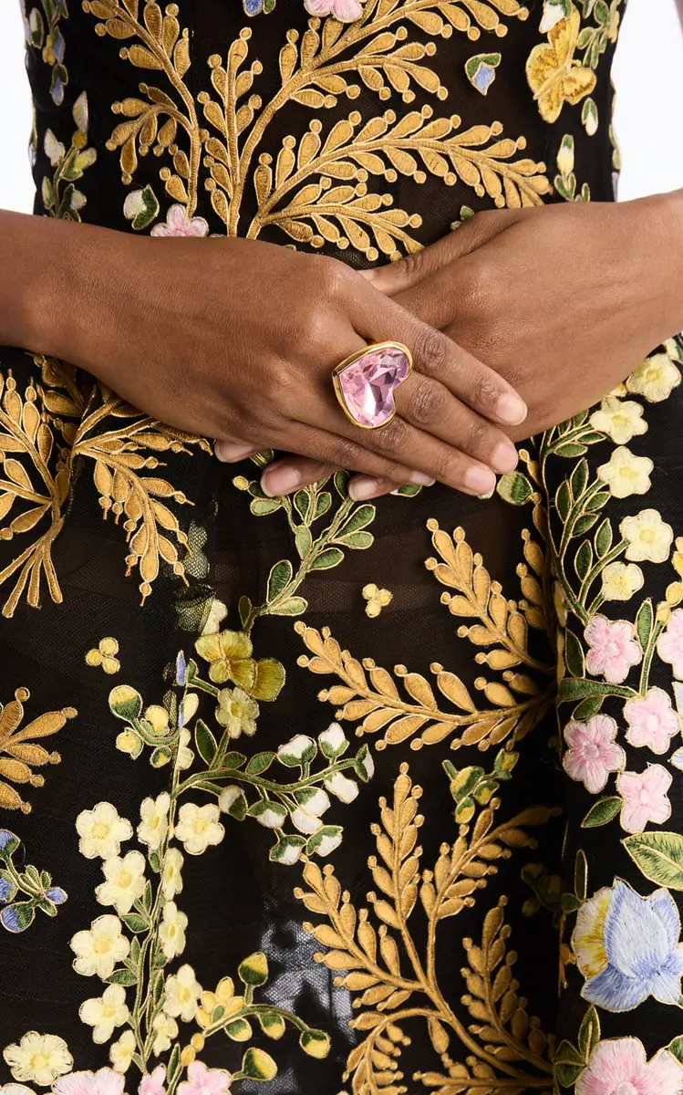 Oscar de la Renta Large Heart Ring | Thumbnail 3 Oscar de la Renta Large Heart Ring | Thumbnail 3
