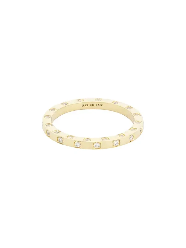 Scattered Diamond Band Ring