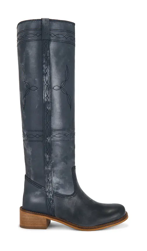 Dico Copenhagen Ann Gaucho Boot With Western Stitchings | Image 1 Dico Copenhagen Ann Gaucho Boot With Western Stitchings | Image 1