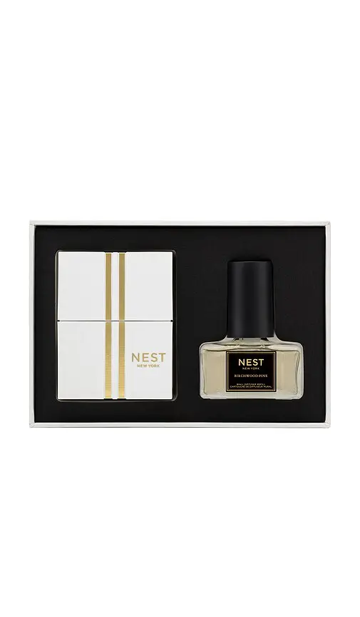 NEST New York Christmas Tree Wall Diffuser Birchwood Pine Set | Thumbnail 2