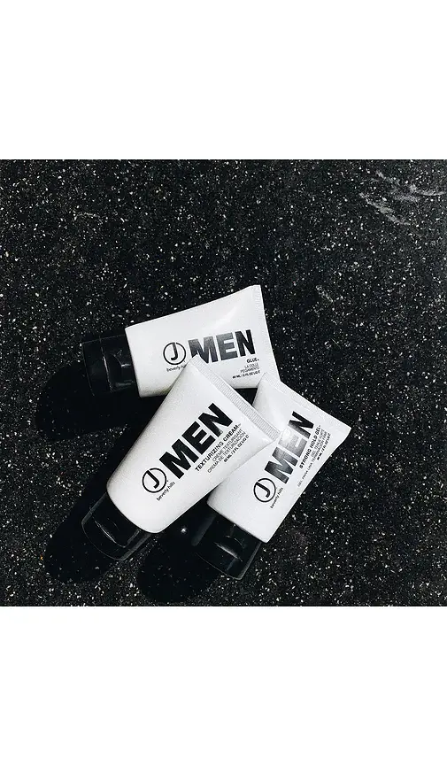 J Beverly Hills MEN Strong Hold Gel | Thumbnail 2 J Beverly Hills MEN Strong Hold Gel | Thumbnail 2