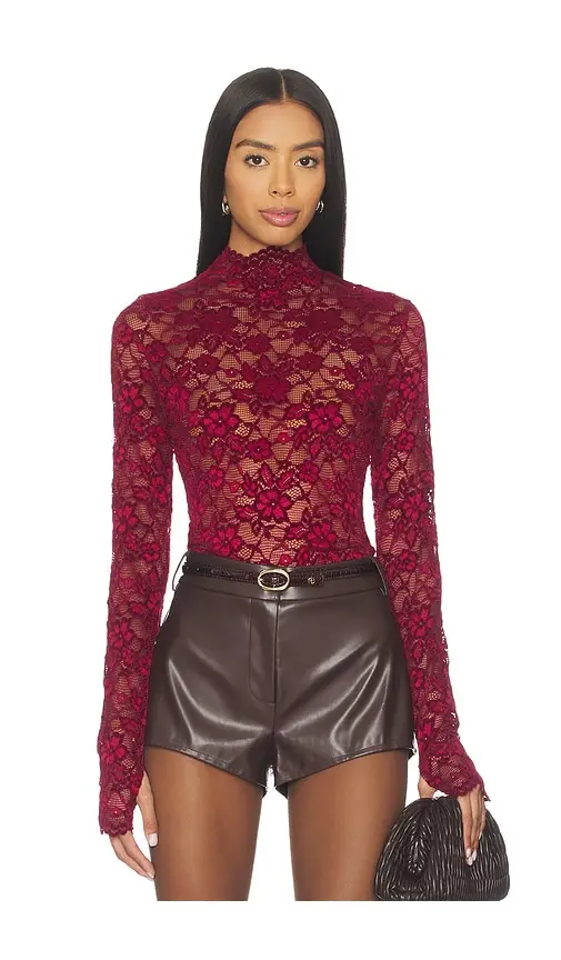 MADISON THE LABEL Junah Top
