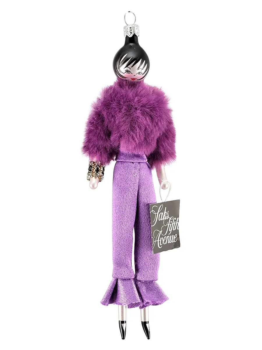 De Carlini Soffieria Lady In A Fur Jacket Ornament | Image 1 De Carlini Soffieria Lady In A Fur Jacket Ornament | Image 1