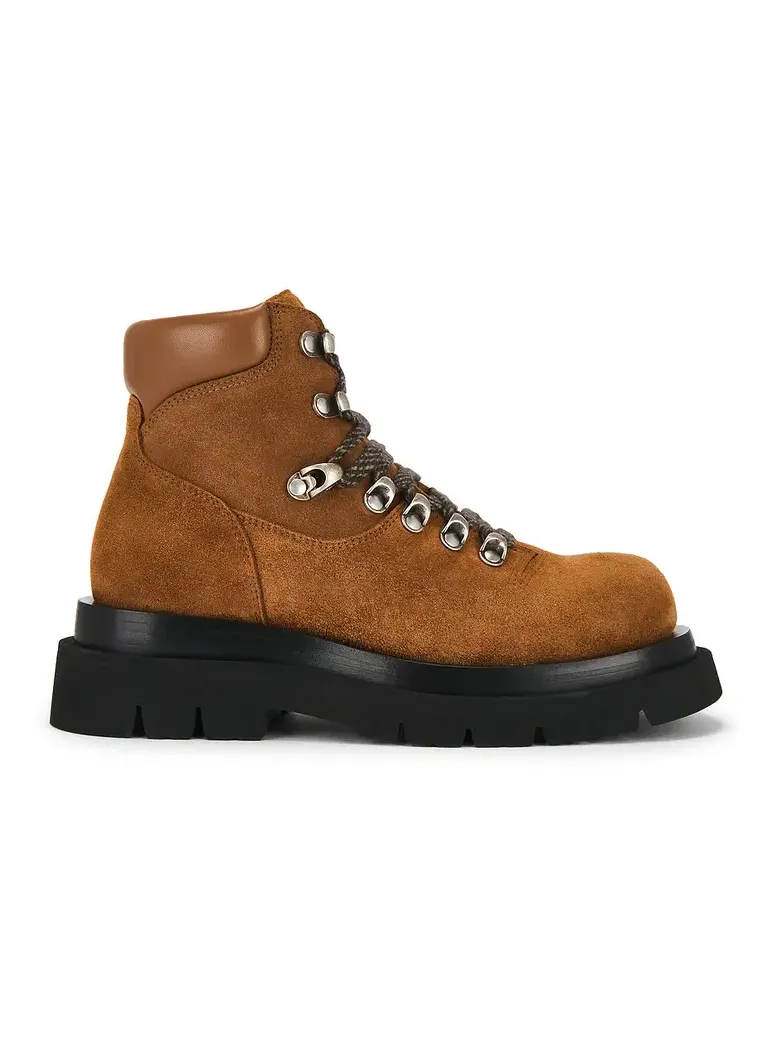 Lug Hiking Boot Lug Hiking Boot