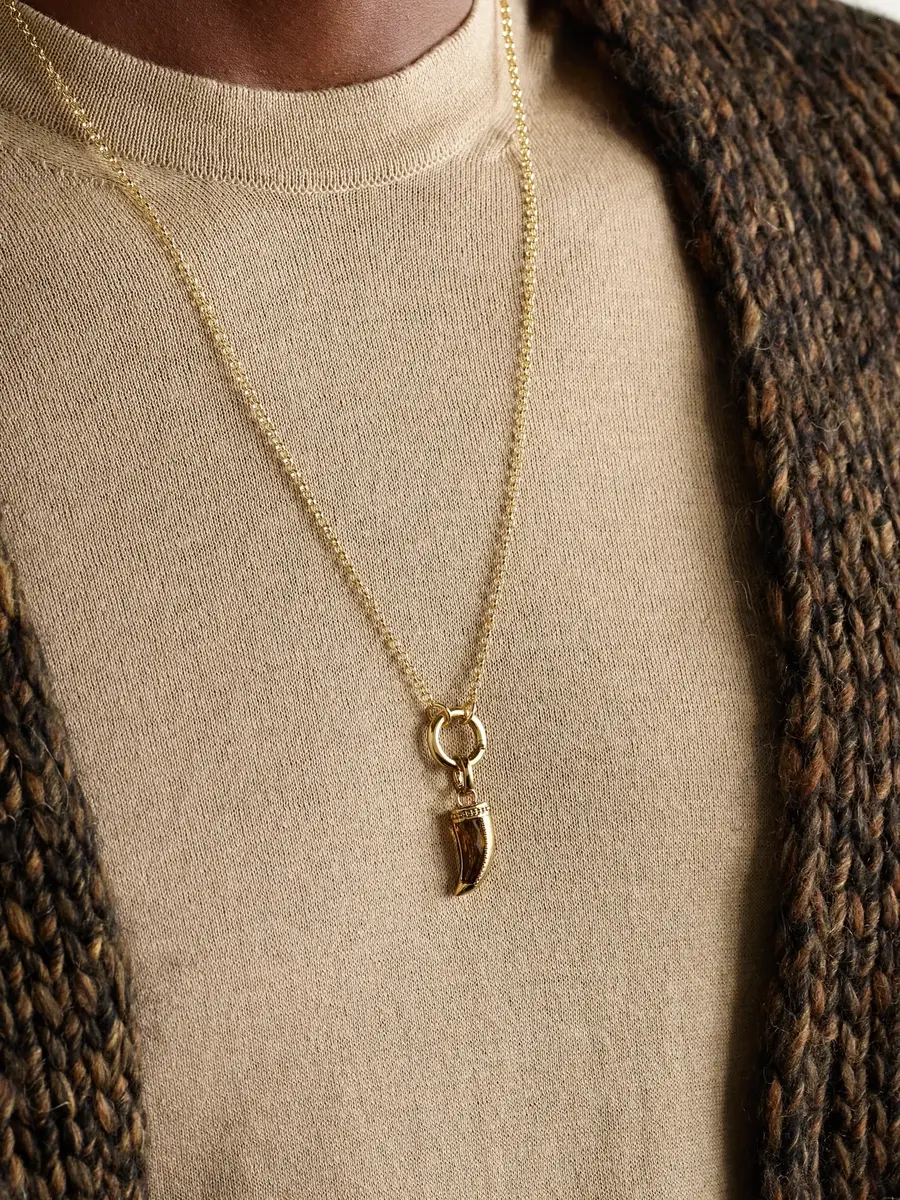 Foundrae La Loba Claw 18-Karat Gold Citrine Pendant - Men | Thumbnail 2 Foundrae La Loba Claw 18-Karat Gold Citrine Pendant - Men | Thumbnail 2