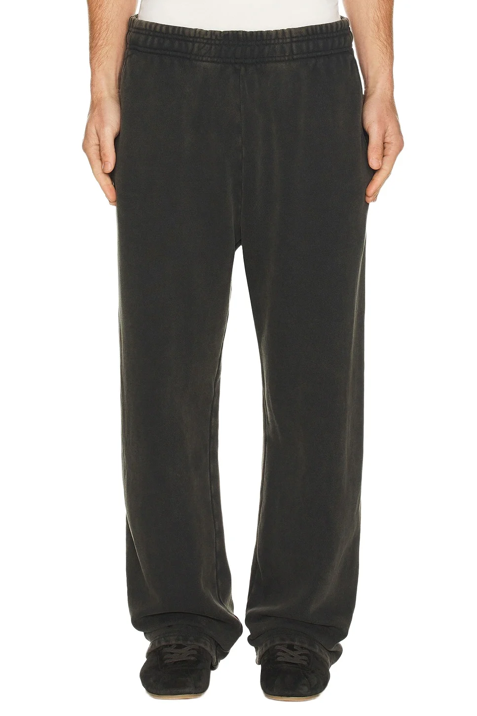 Straight Leg Sweatpant