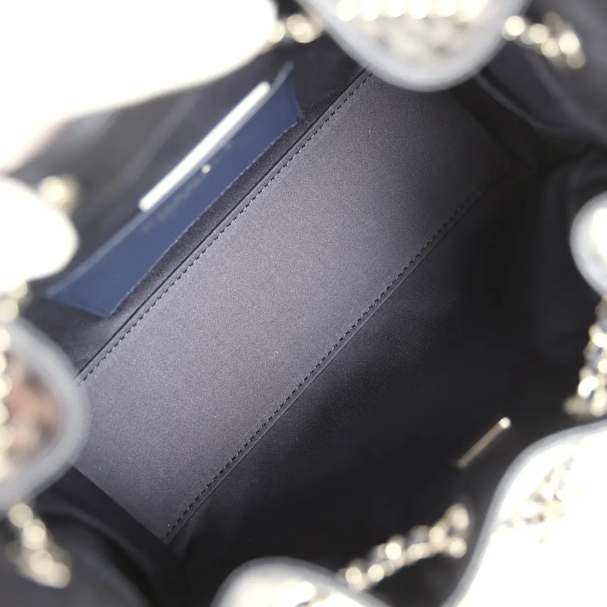 Chanel Chanel Mini 25 Hobo Bag Dark Blue Metallic Caviar Silver Hardware | Thumbnail 8