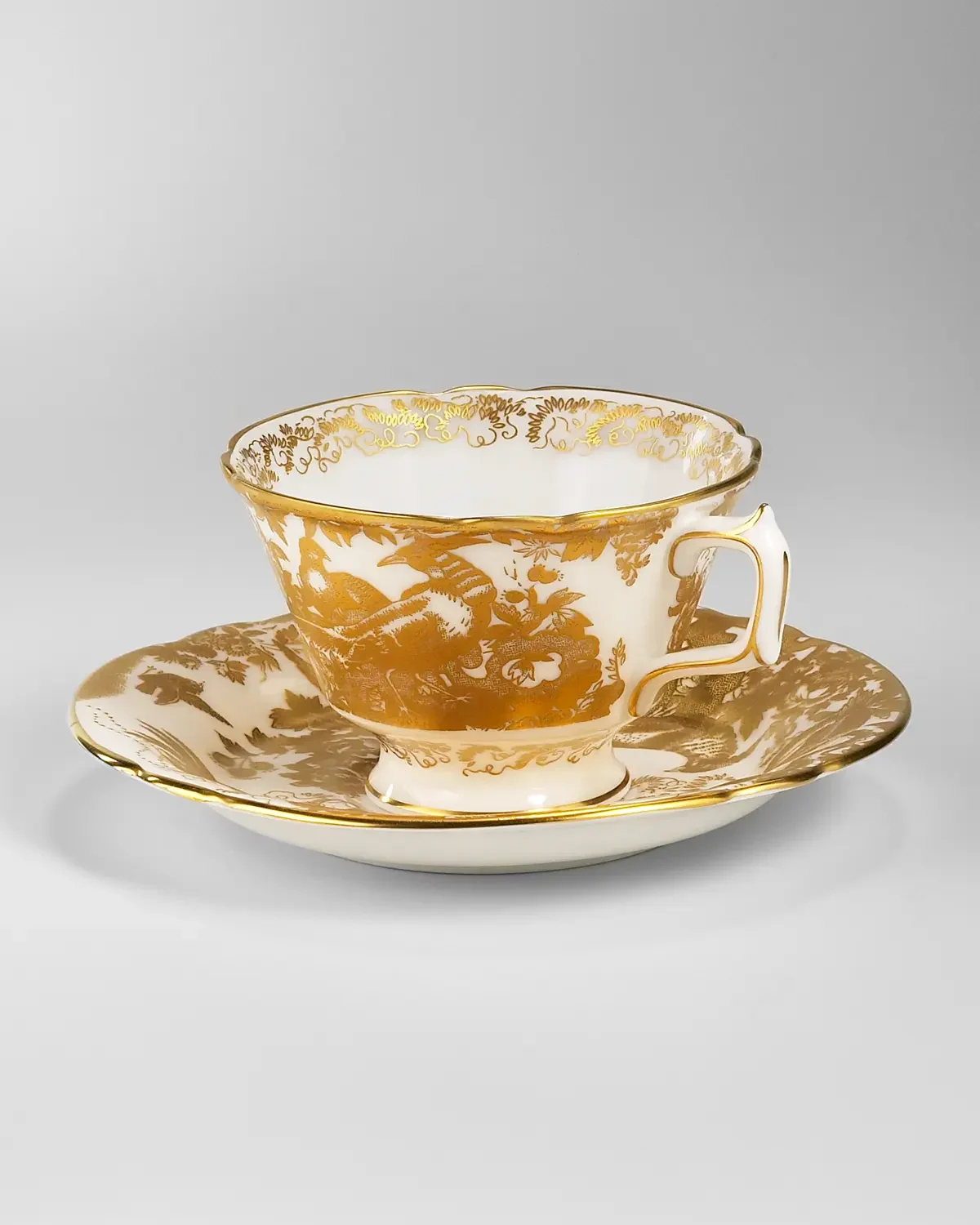 Royal Crown Derby Gold Aves Cup
