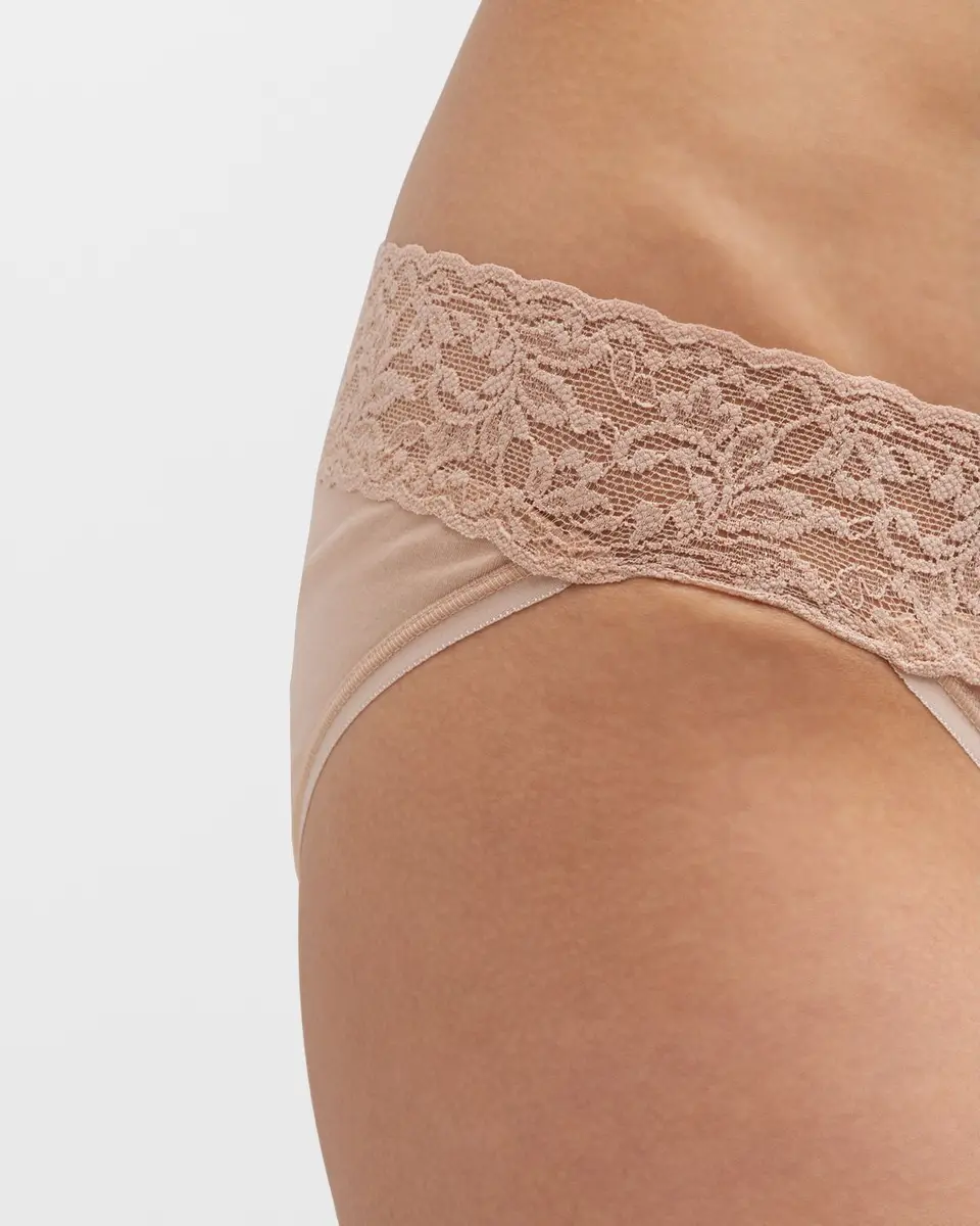 Hanky Panky Signature Lace Organic Cotton V-Kini Panties | Thumbnail 5 Hanky Panky Signature Lace Organic Cotton V-Kini Panties | Thumbnail 5