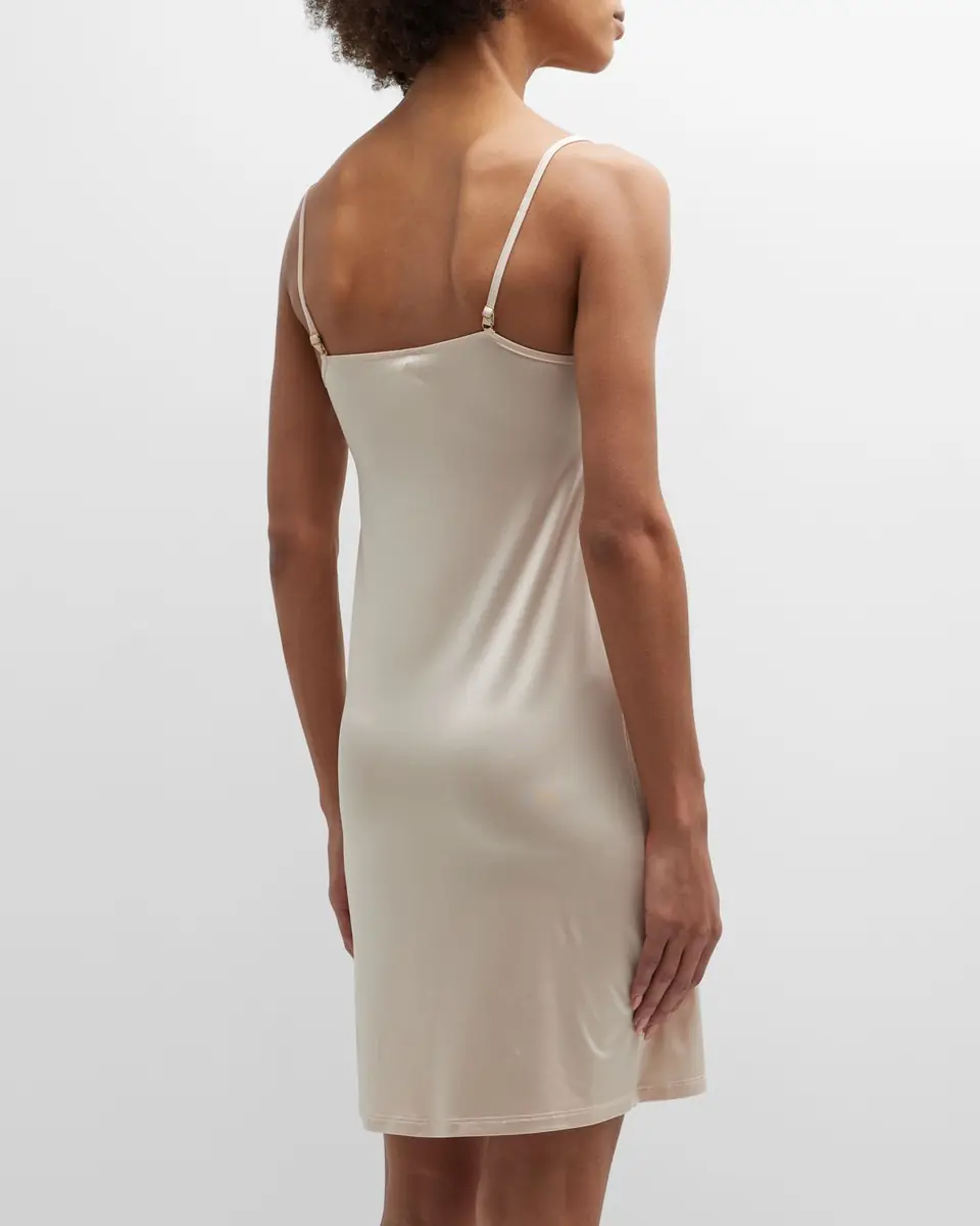 Hanro Satin Deluxe Bodydress | Thumbnail 3 Hanro Satin Deluxe Bodydress | Thumbnail 3
