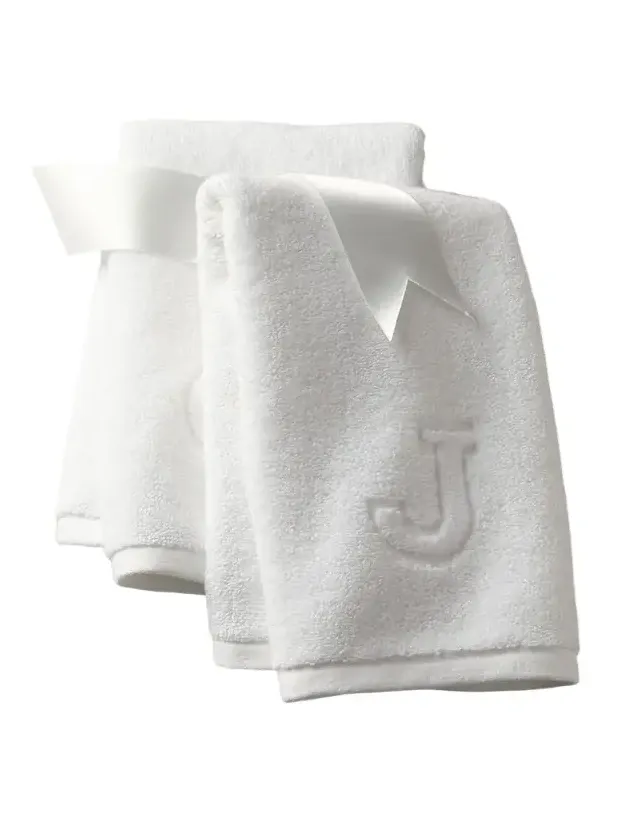 Matouk Auberge Monogrammed Fingertip Towel