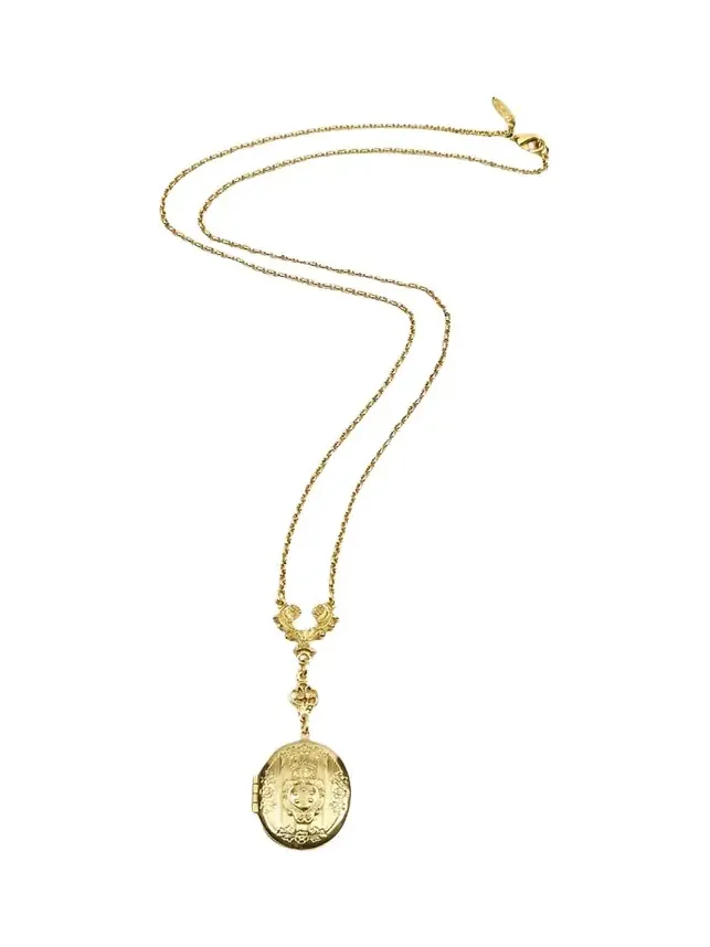 Oval Locket Necklace Oval Locket Necklace