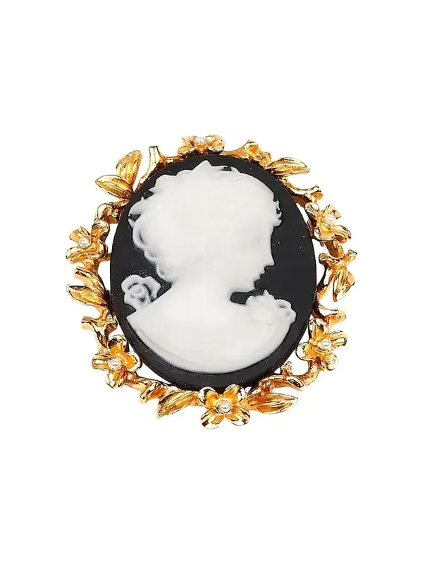 Cameo Gold Pin