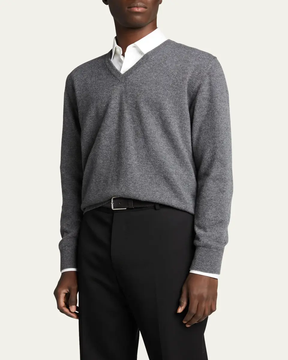 Bergdorf Goodman Men's Classic 12GG Cashmere V-Neck Sweater | Thumbnail 4 Bergdorf Goodman Men's Classic 12GG Cashmere V-Neck Sweater | Thumbnail 4