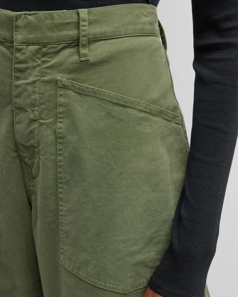 Nili Lotan Shon Mid-Rise Cropped Pants | Thumbnail 38 Nili Lotan Shon Mid-Rise Cropped Pants | Thumbnail 38