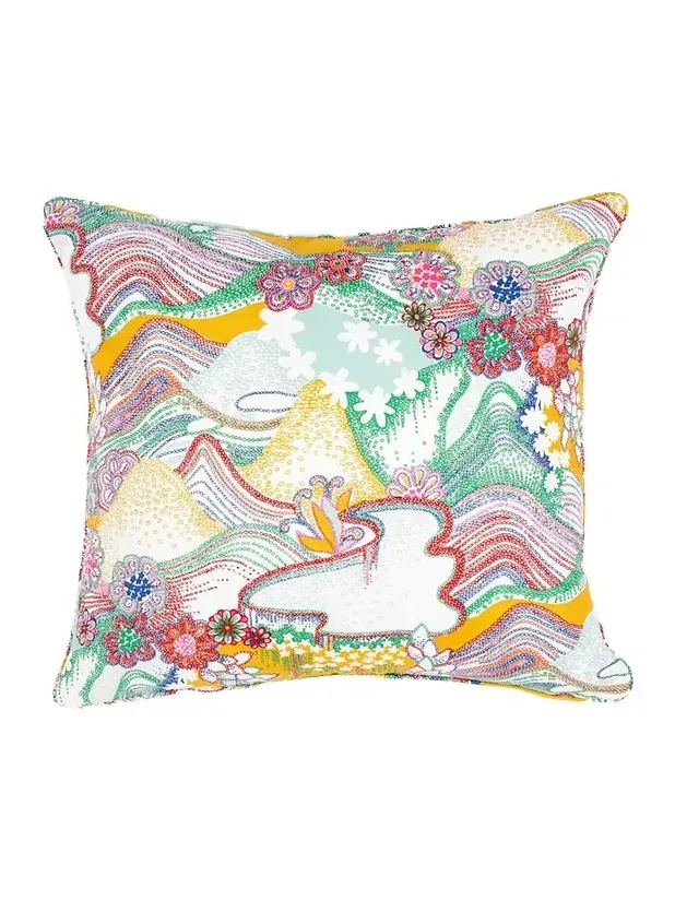 Schumacher Daisy Chain 22" Pillow