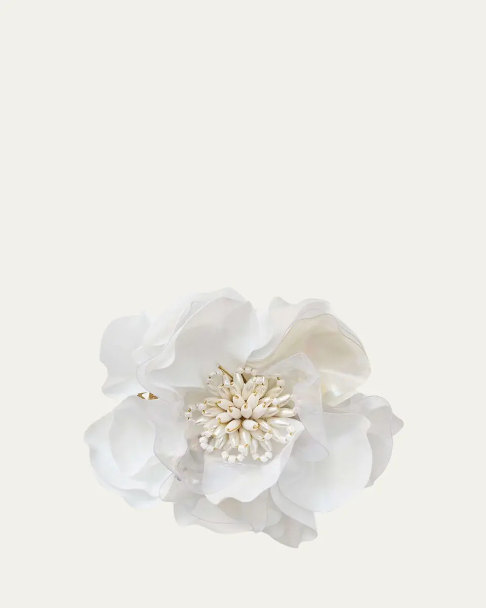 Kim Seybert Gardenia Napkin Ring in | Thumbnail 2