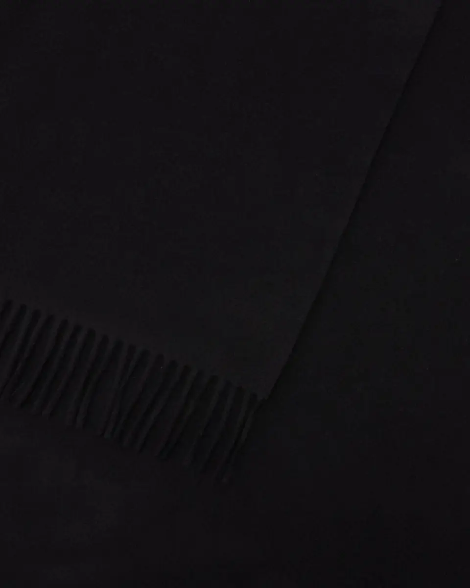 Toteme Classic Wool Fringe Scarf | Thumbnail 6