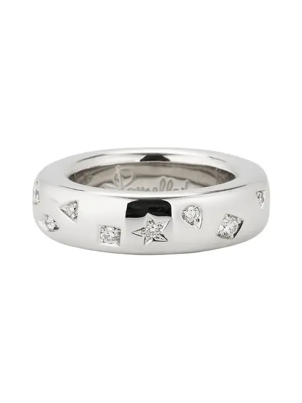 18K White Gold Iconica Ring with Fancy Set Diamonds 18K White Gold Iconica Ring with Fancy Set Diamonds
