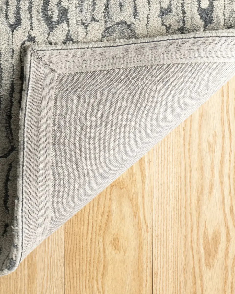 Annie Selke Malone Everglade Hand-Tufted Rug, 3'x 5' | Thumbnail 5 Annie Selke Malone Everglade Hand-Tufted Rug, 3'x 5' | Thumbnail 5