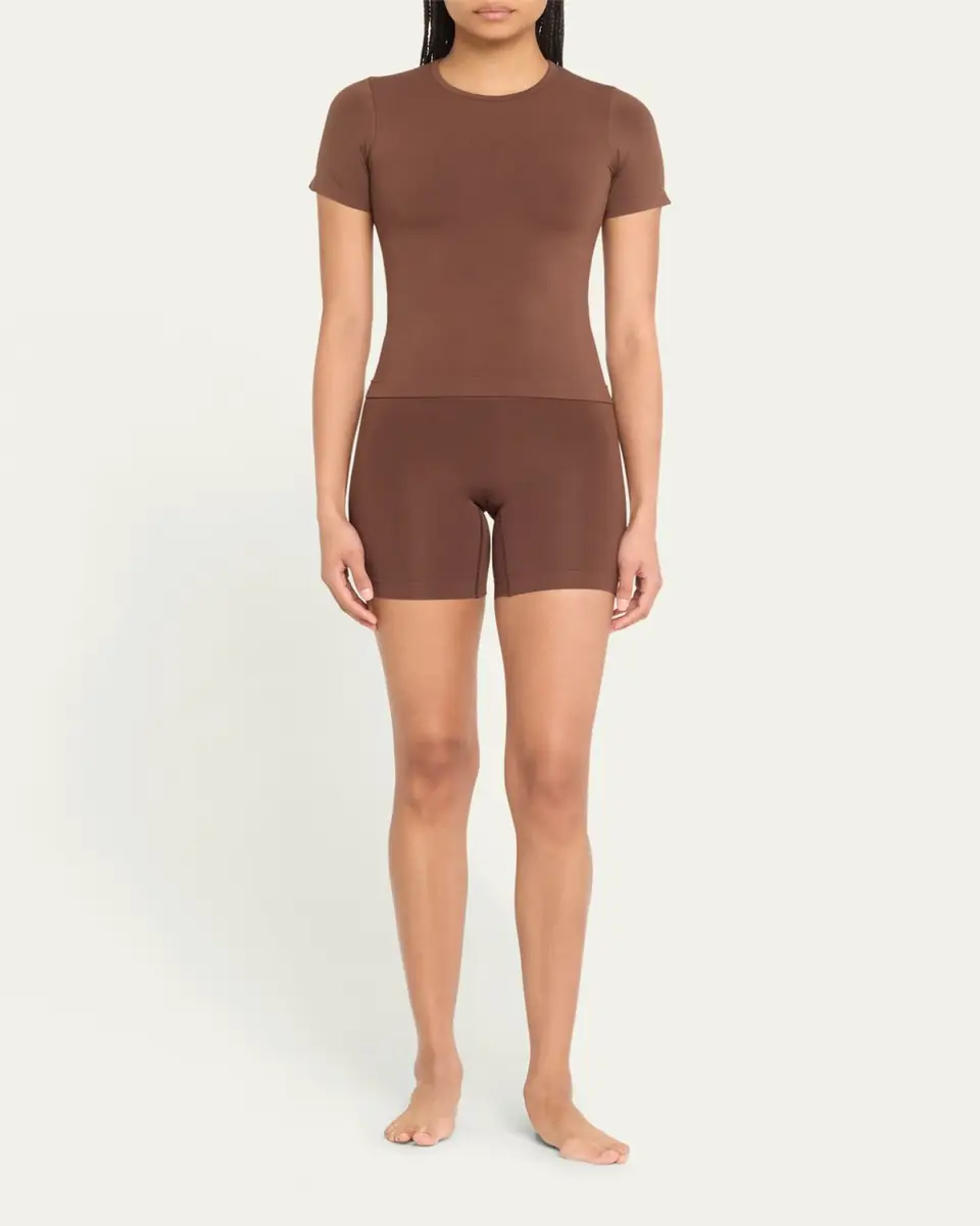 SKIMS Soft Smoothing Seamless Short-Sleeve T-Shirt | Thumbnail 10