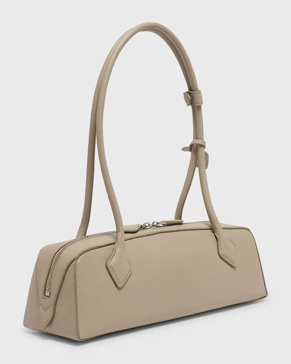 Alaïa Le Teckel Medium Shoulder Bag in Goatskin | Thumbnail 2 Alaïa Le Teckel Medium Shoulder Bag in Goatskin | Thumbnail 2