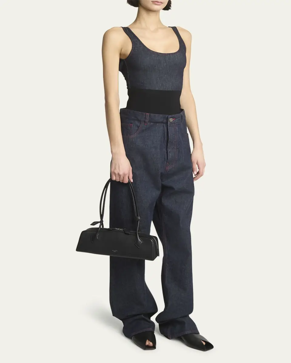 Alaïa Le Teckel Medium Shoulder Bag in Goatskin | Thumbnail 11 Alaïa Le Teckel Medium Shoulder Bag in Goatskin | Thumbnail 11