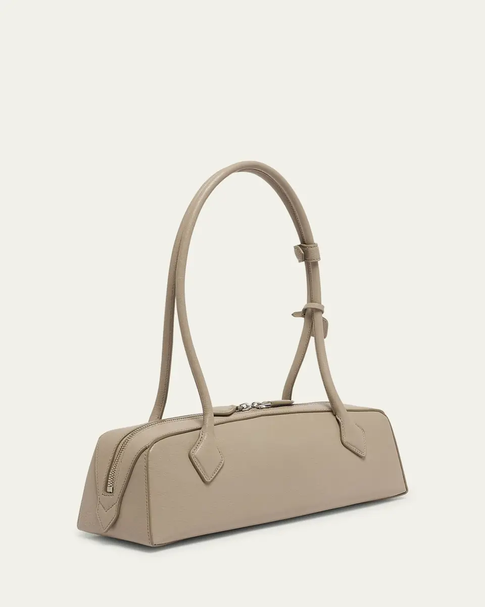 Alaïa Le Teckel Medium Shoulder Bag in Goatskin | Thumbnail 23 Alaïa Le Teckel Medium Shoulder Bag in Goatskin | Thumbnail 23
