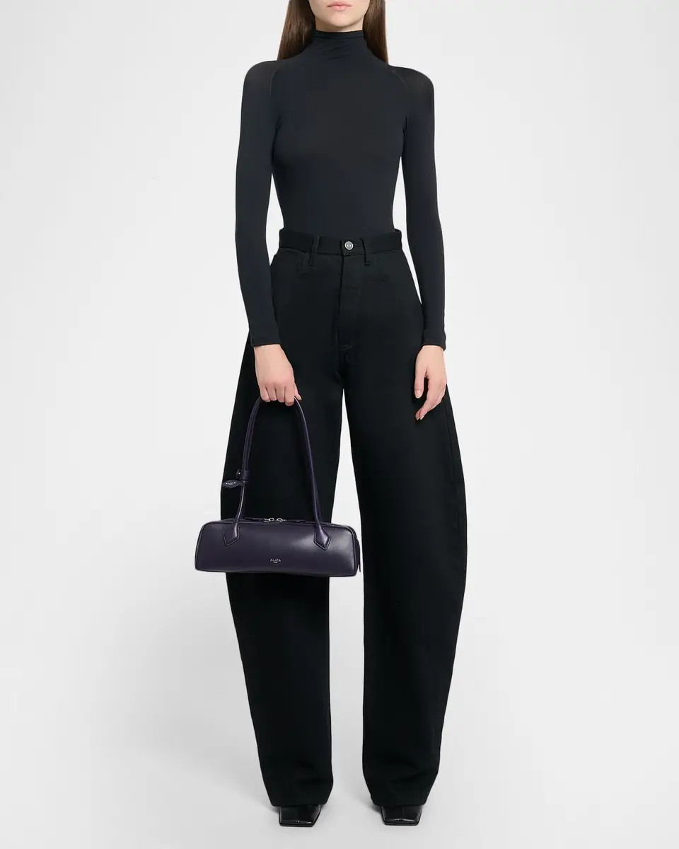 Alaïa Le Teckel Medium Shoulder Bag in Goatskin | Thumbnail 42 Alaïa Le Teckel Medium Shoulder Bag in Goatskin | Thumbnail 42