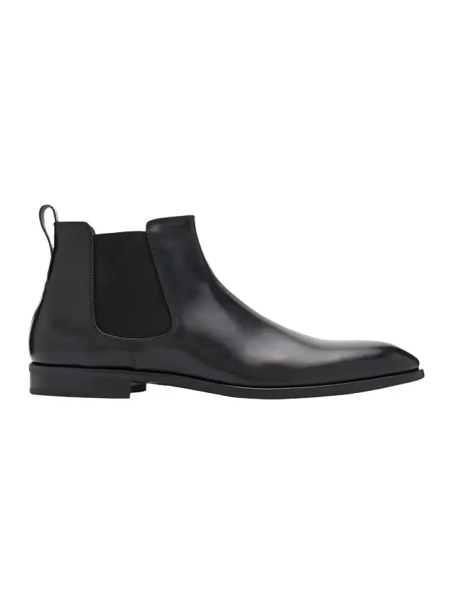 Bergdorf Goodman Men's Calf Leather Chelsea Boots