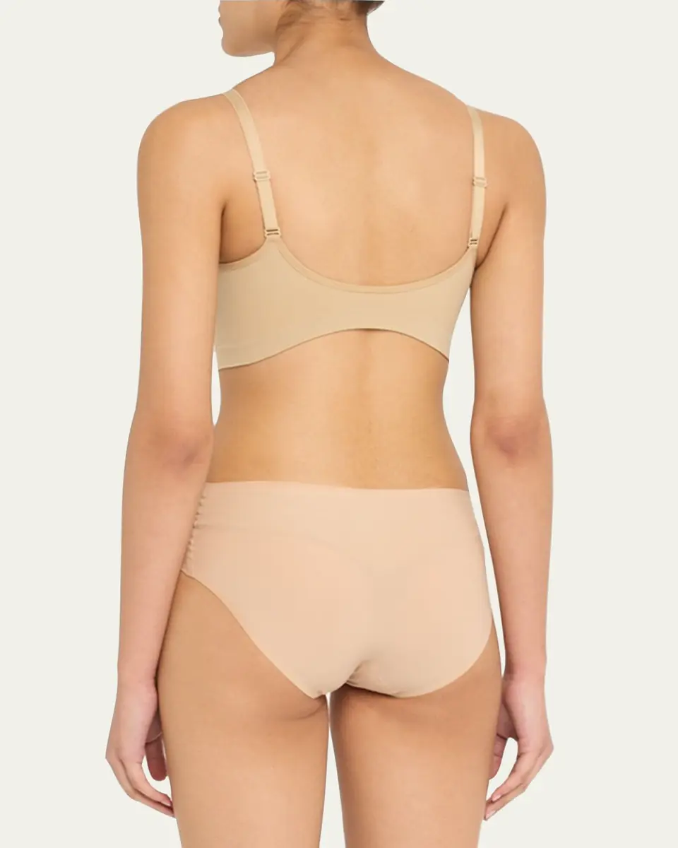 SKIMS Seamless Sculpt Pullover Bra | Thumbnail 11