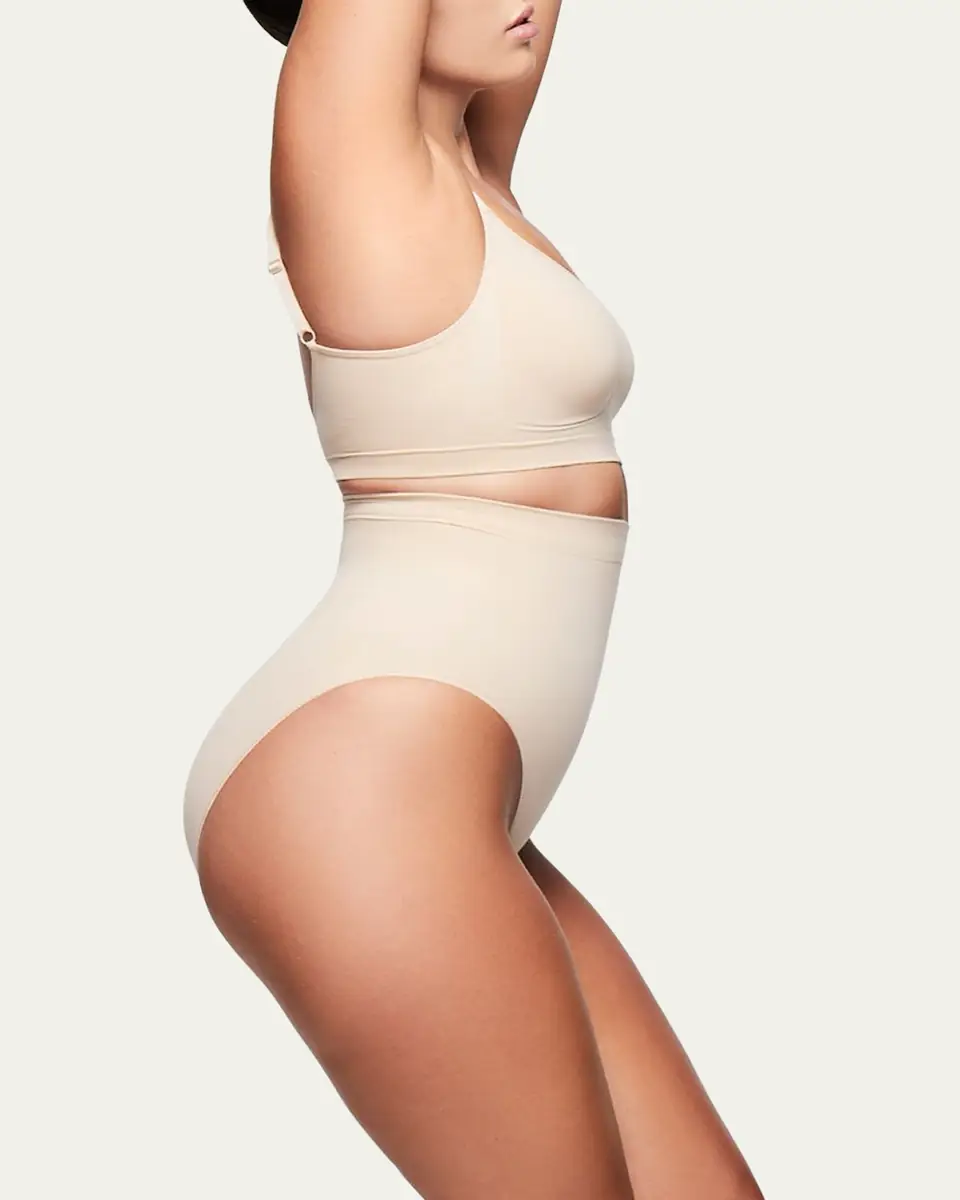 SKIMS Seamless Sculpt Pullover Bra | Thumbnail 12